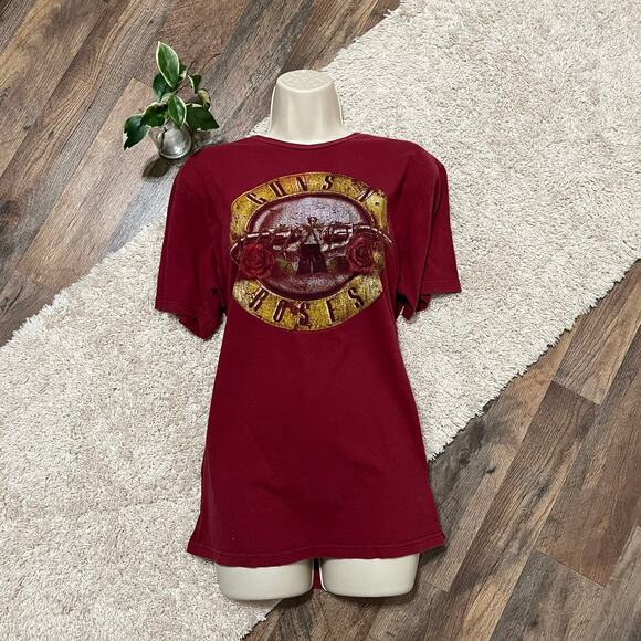 Guns & Roses Unisex Size Large Burgundy Short Sleeve Pullover Graphic Tee - Picture 1 of 4